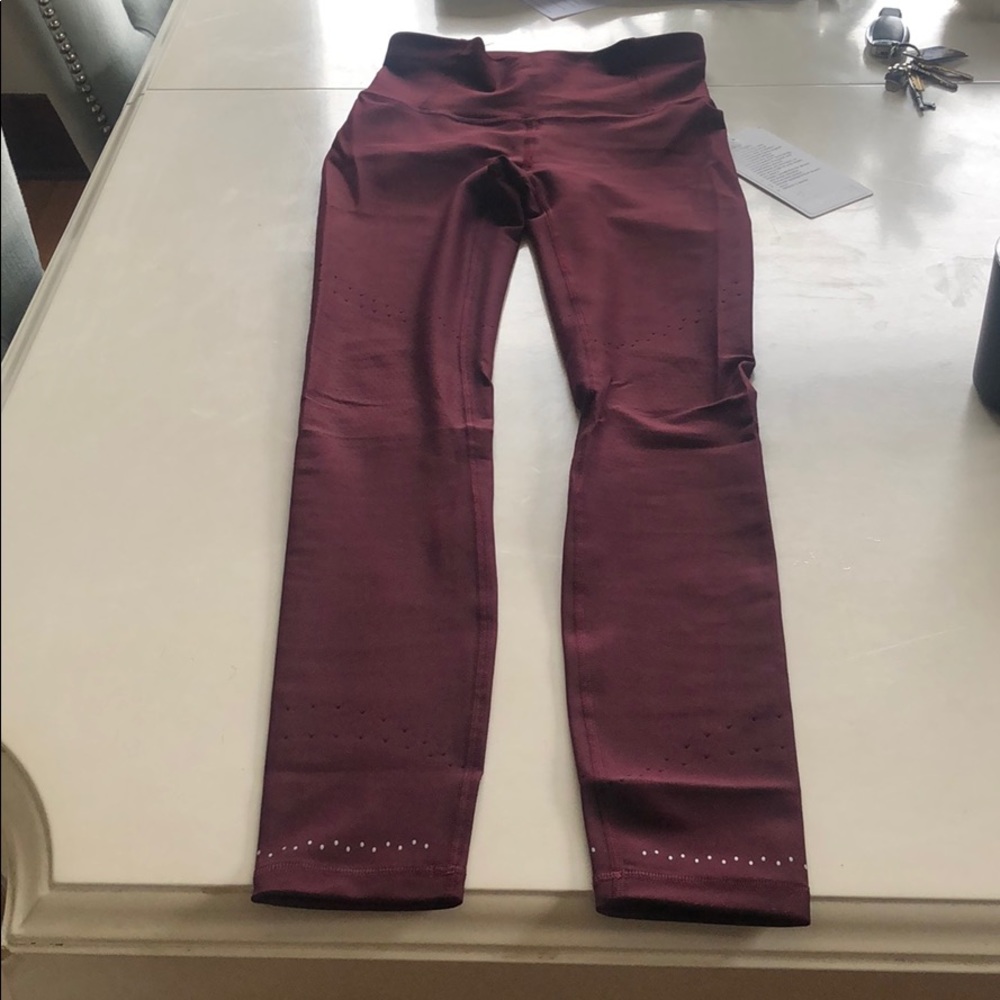 Lululemon zoned in tights